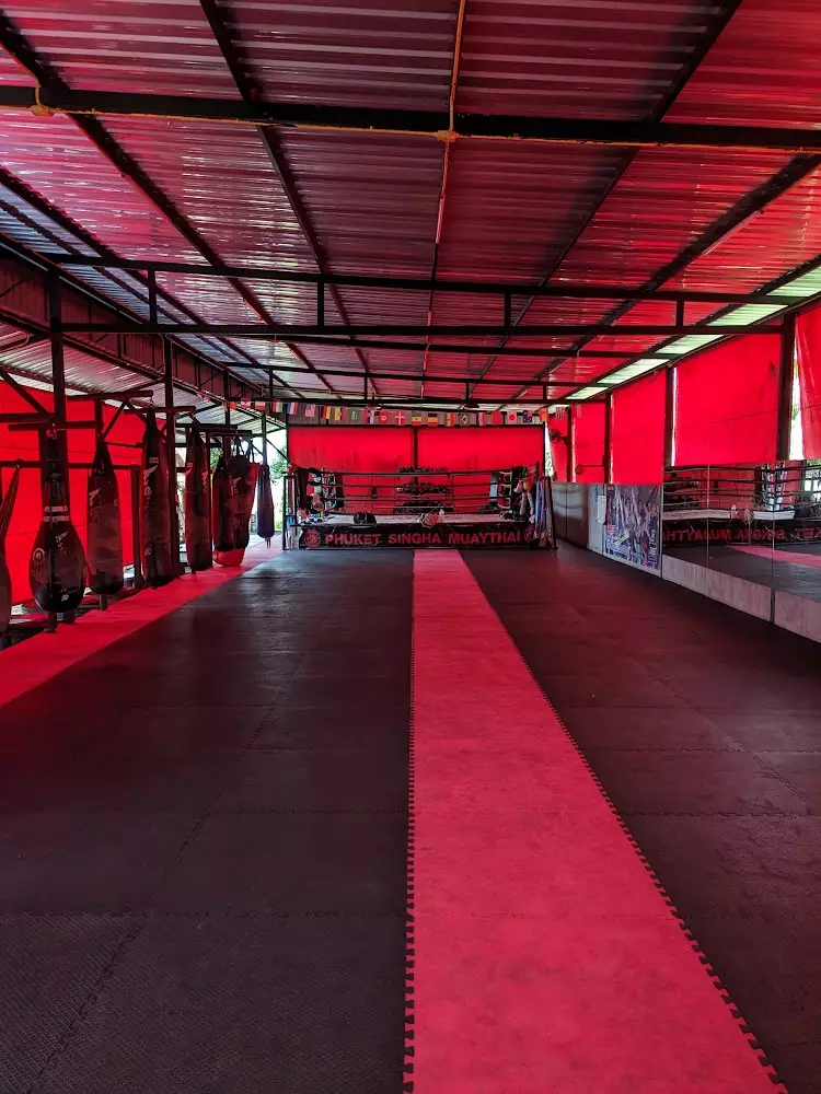 Chalong, Phuket Singha Muaythai Gym часы работы