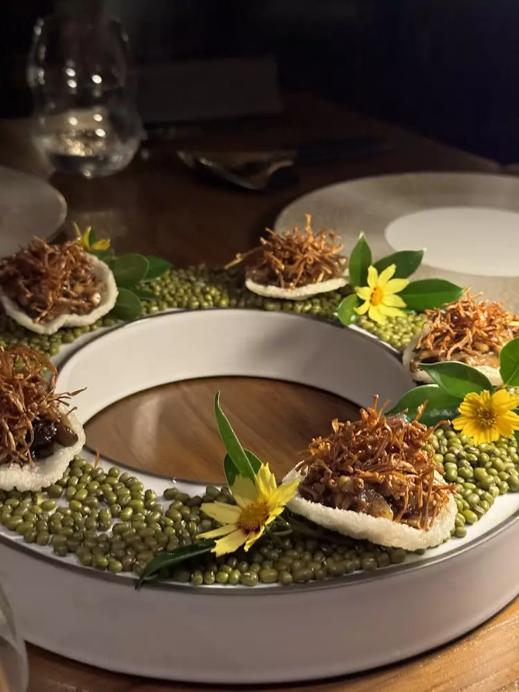 Bang Tao, Dara Cuisine Phuket адрес