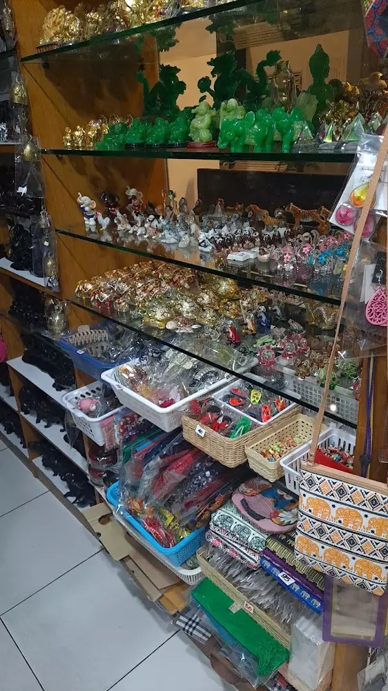 Patong, ST Souvenir Premium Handmade посетить