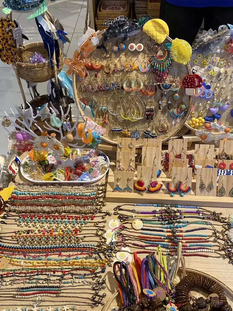 Phuket Town, Bigi Shop Phuket Old добраться самостоятельно