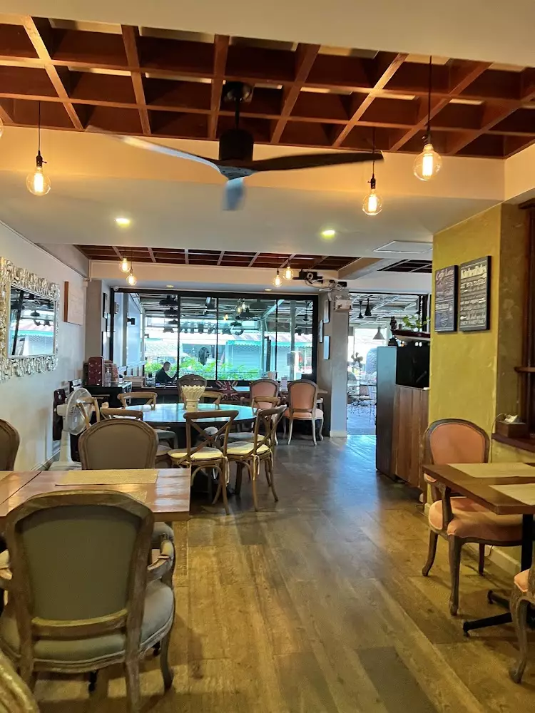 Rawai, La Cantina Steak House & Pizzeria где находится