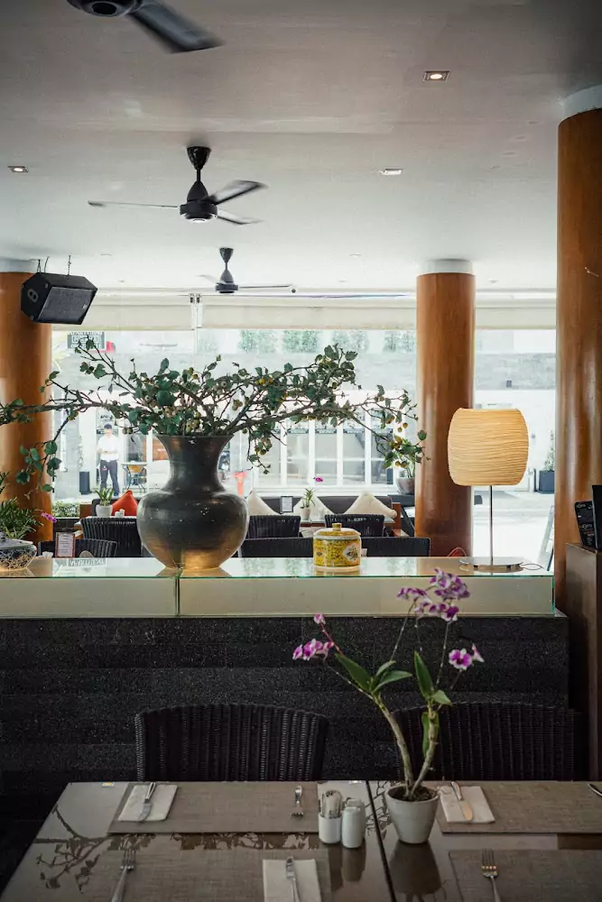 Patong, Brasserie C’est La Vie exact address