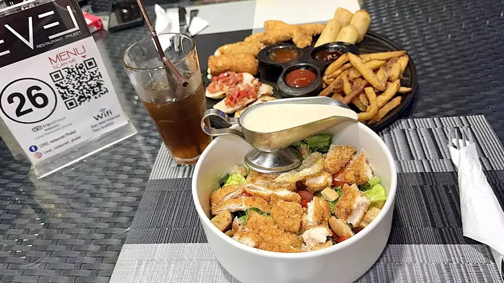 Патонг, Level Restaurant часы работы