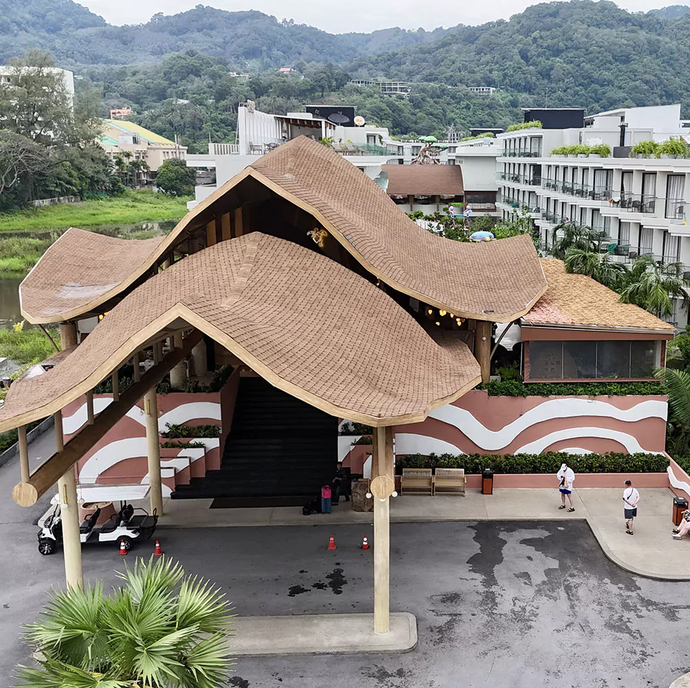 Карон, Отель Phuket Emerald Beach время работы