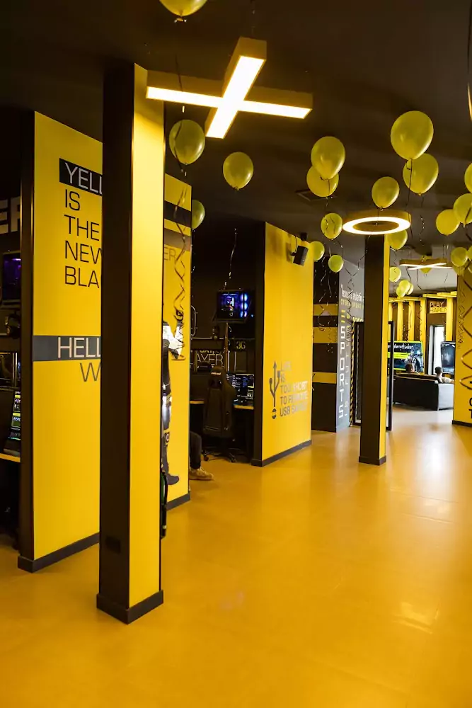 Пхукет таун, Colizeum PhuketTown Esports время работы
