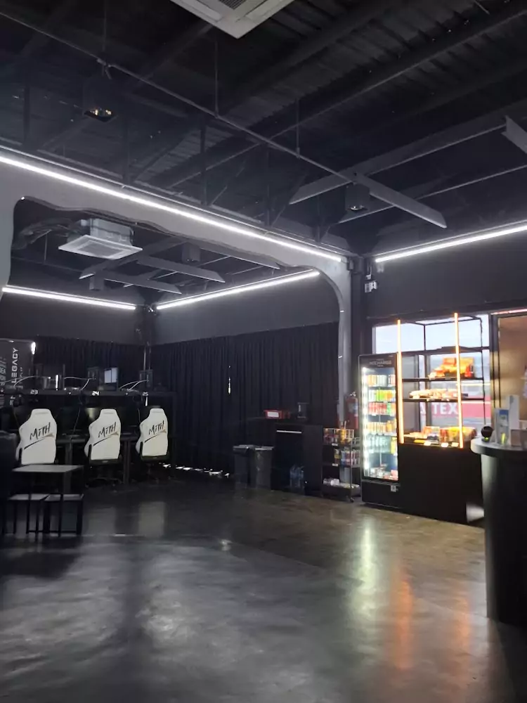 Phuket Town, LEGACY E-SPORT ARENA visit