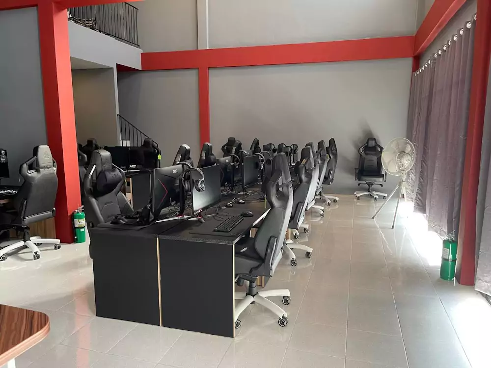 Раваи, PULSE Cyber Club карта
