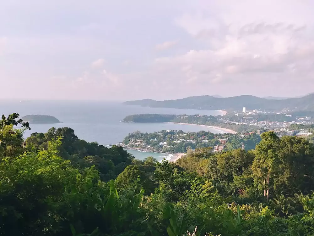 Karon, Karon View Condominium route