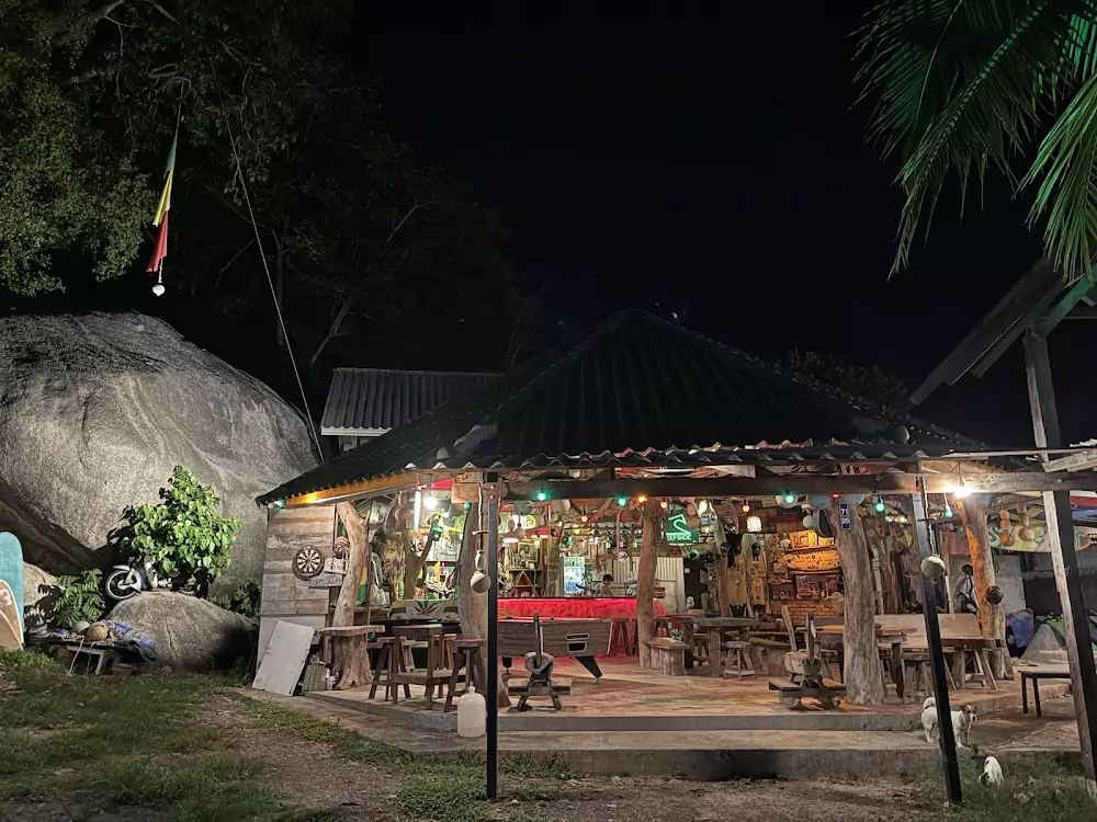 Ката, Stone Bar and Surfskate часы работы