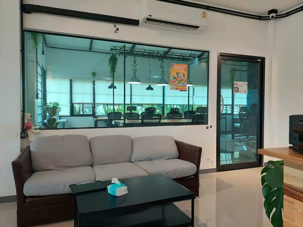 Чалонг, Palai co-working space точный адрес