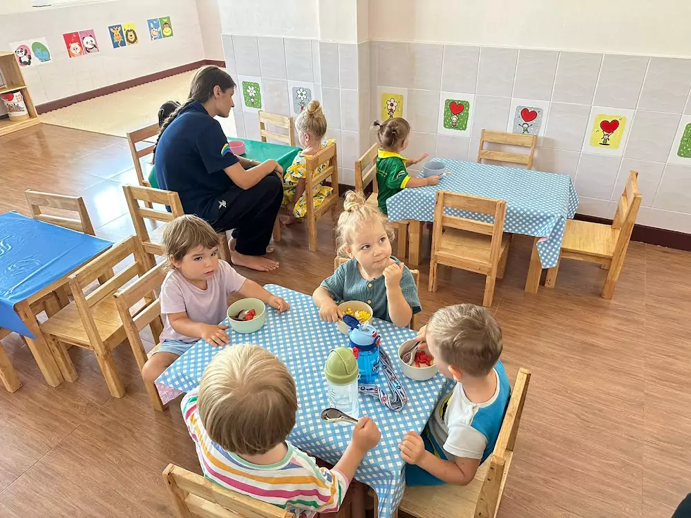 Вичит, Rainbow Montessori Kindergarten Phuket адрес
