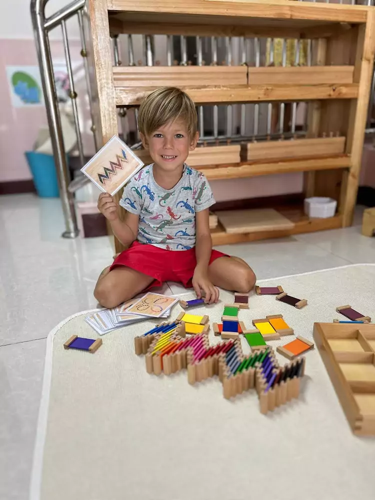 Вичит, Rainbow Montessori Kindergarten Phuket как добраться