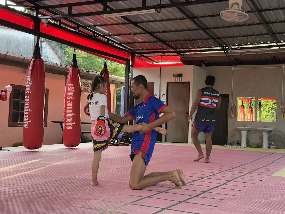 Раваи, Srichan Academy Muay Thai как добраться