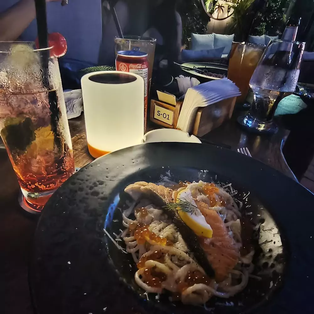 Банг Тао, YUUHI Beach Club & Karaoke добраться самостоятельно
