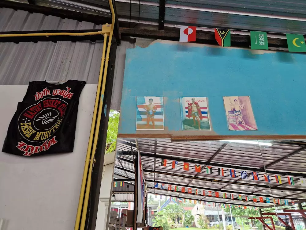 Банг Тао, Pasakthong Muay Thai сходить