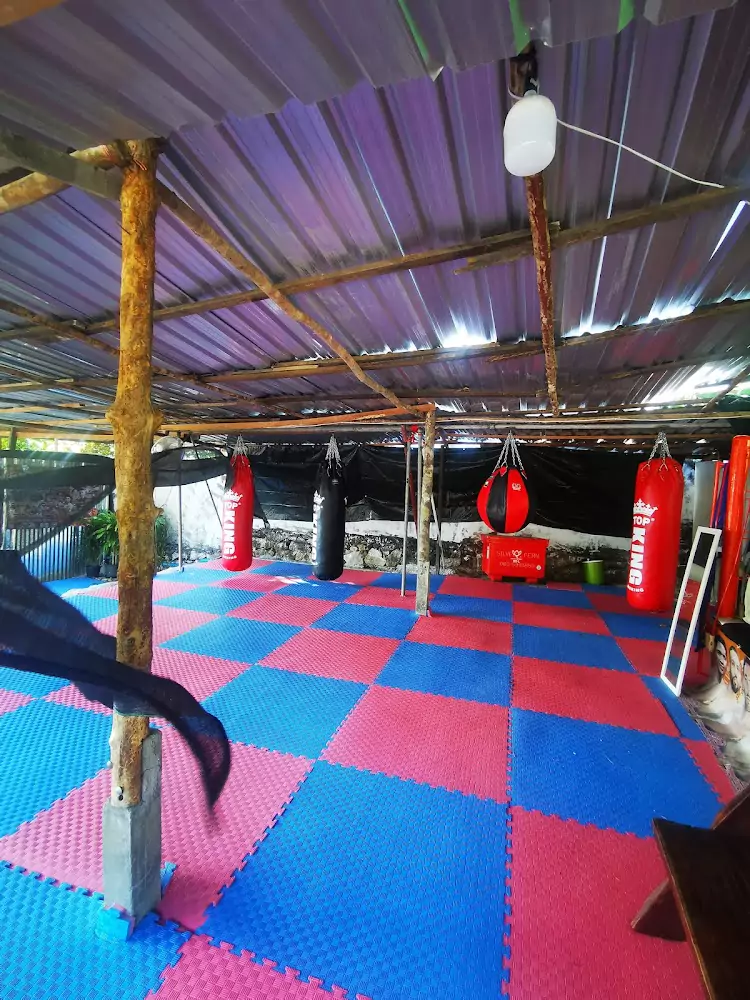 Патонг, Ali Peth Kalim Muay Thai как добраться