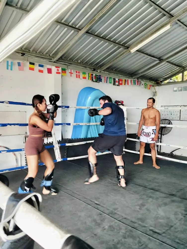 Патонг, Superman Muay Thai Gym сходить
