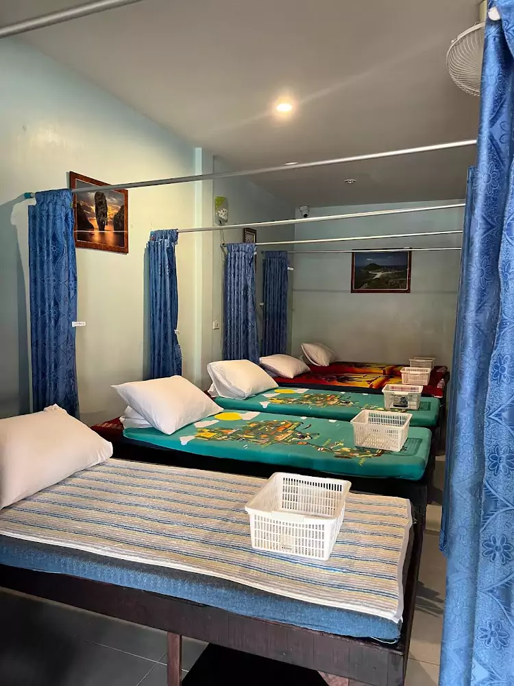 Nai Harn, Sabai Lar Massage location