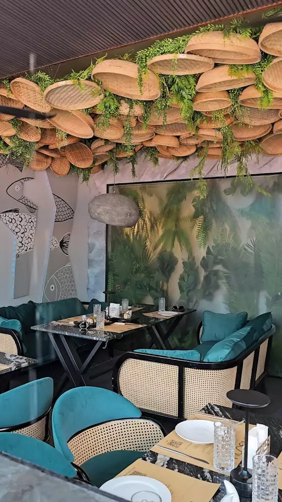 Bang Tao, Lagoon Sushi & Wine how to get there