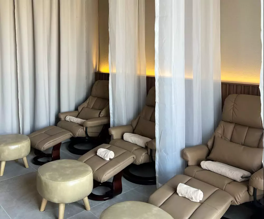 Bang Tao, Pinewood Massage and Spa location