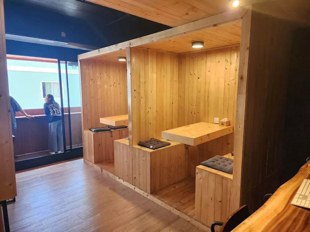 Kamala, A&B Café Coffee and more find