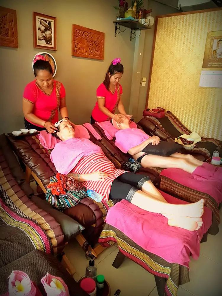 Банг Тао, Thai Sabai Massage найти