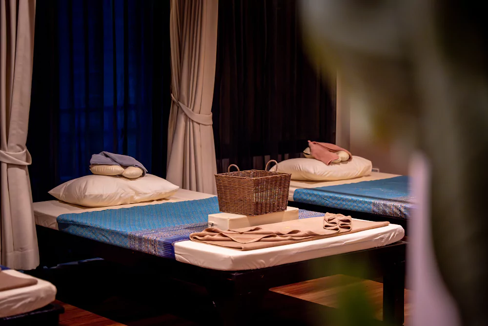 Patong, Lyn’s Spa & Massage explore