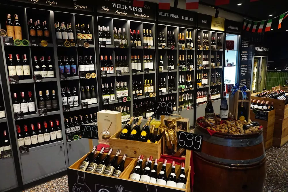 -FWNhk3TXK3C8L5vQE4bR2g1UMktRT7y