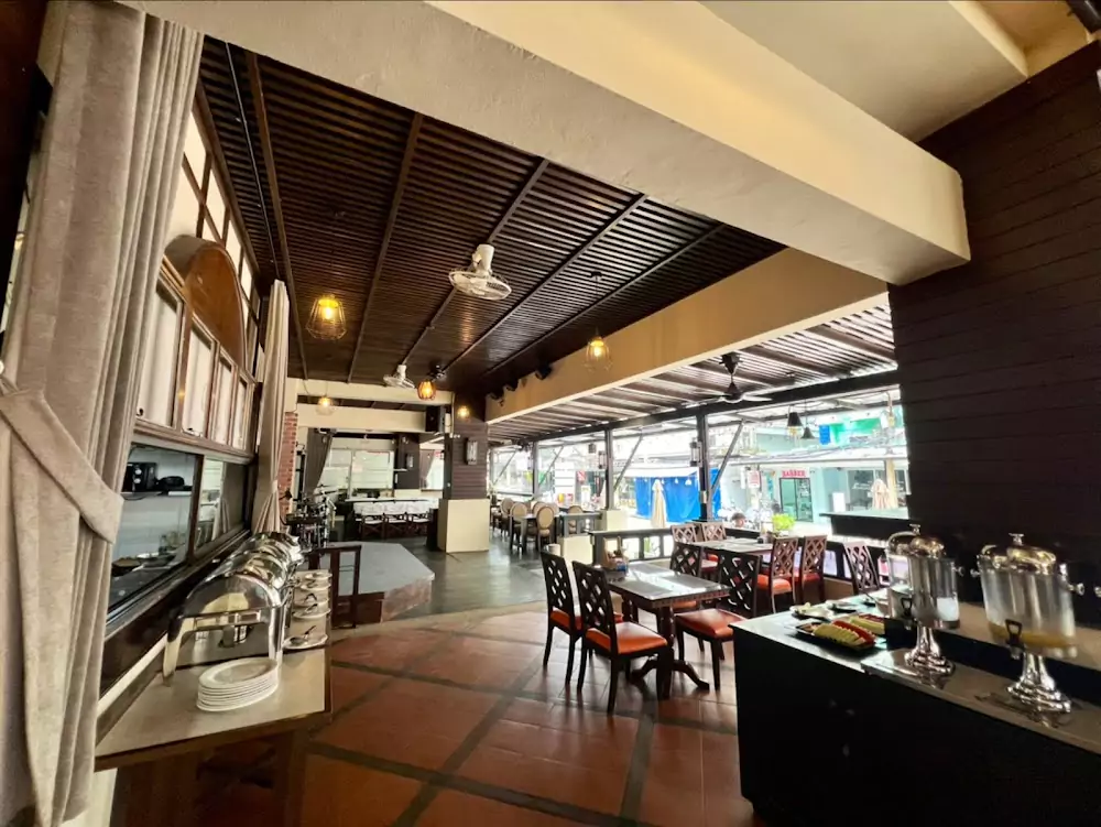 Карон, Churchill Bar and Restaurant карта