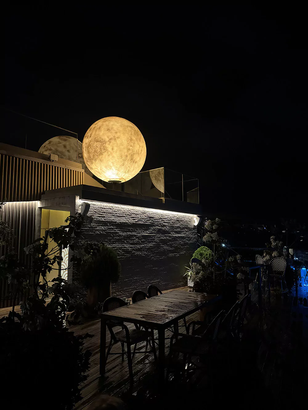 Kata, Moon Terrace Lounge address