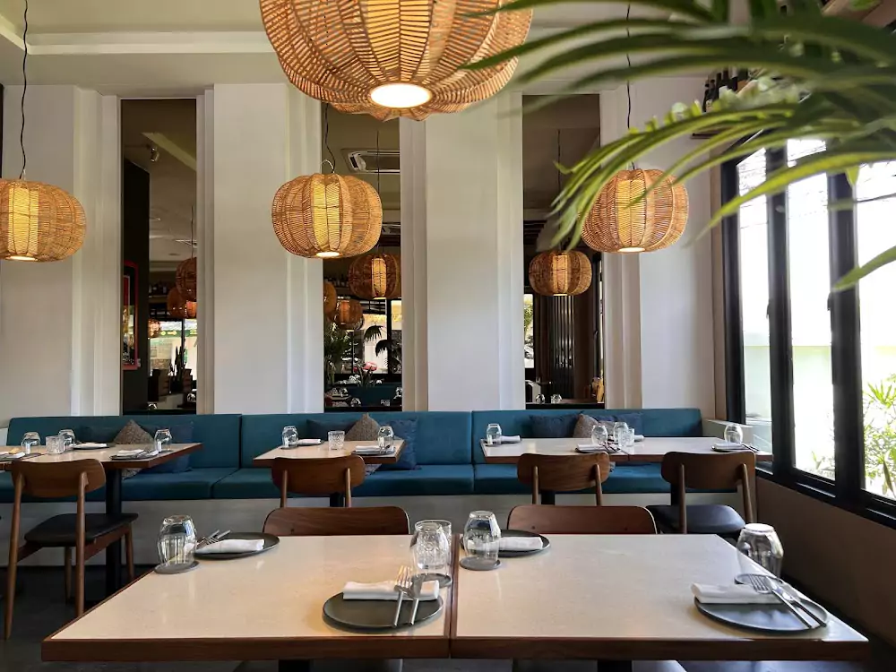 Банг Тао, Aja Bistro & Bar адрес