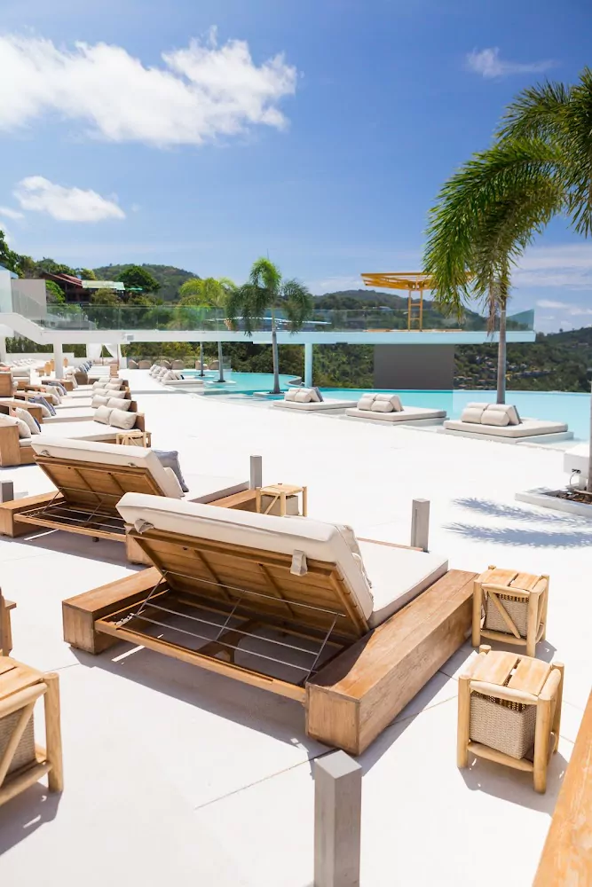 Fira Beach Club location