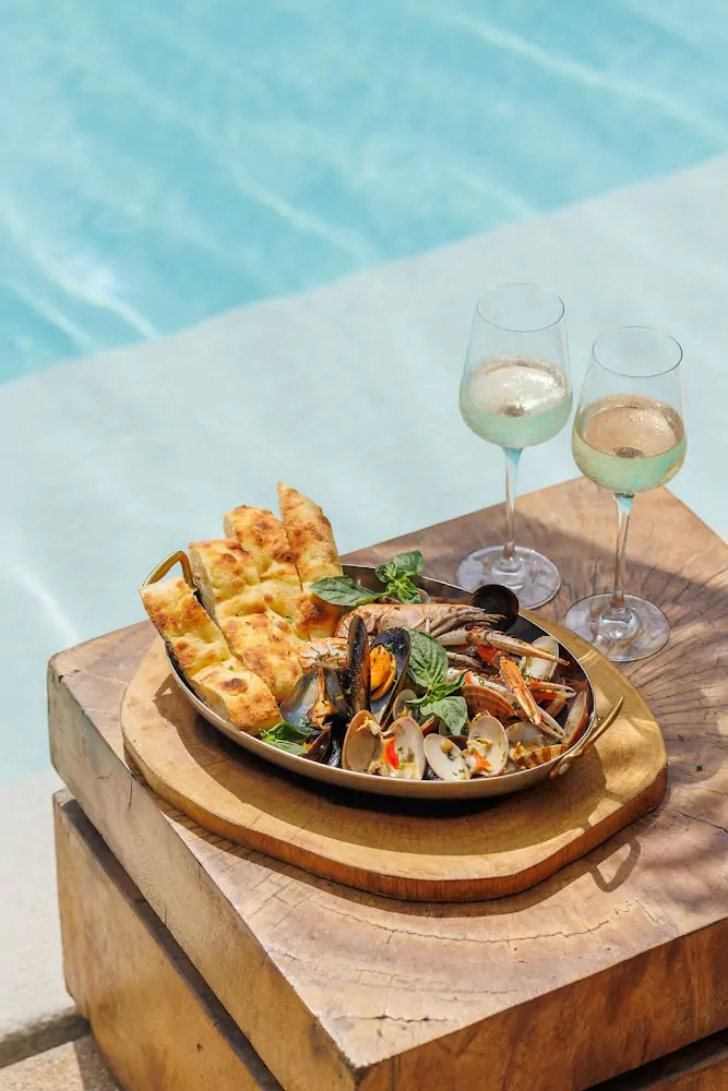 Камала, Café del Mar Phuket Suites & Penthouse как доехать