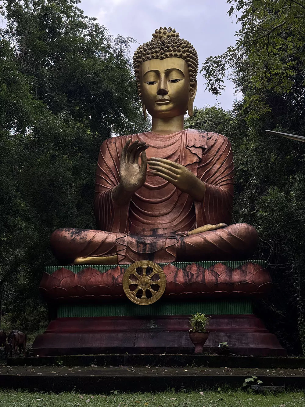 Пхангнга, Храм ада и рая фото