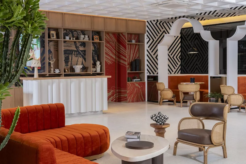 Патонг, TRIBE Phuket Patong как доехать