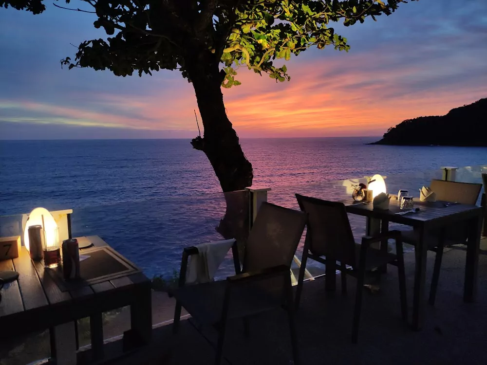 Карон, Cape Rock Cuisine как доехать