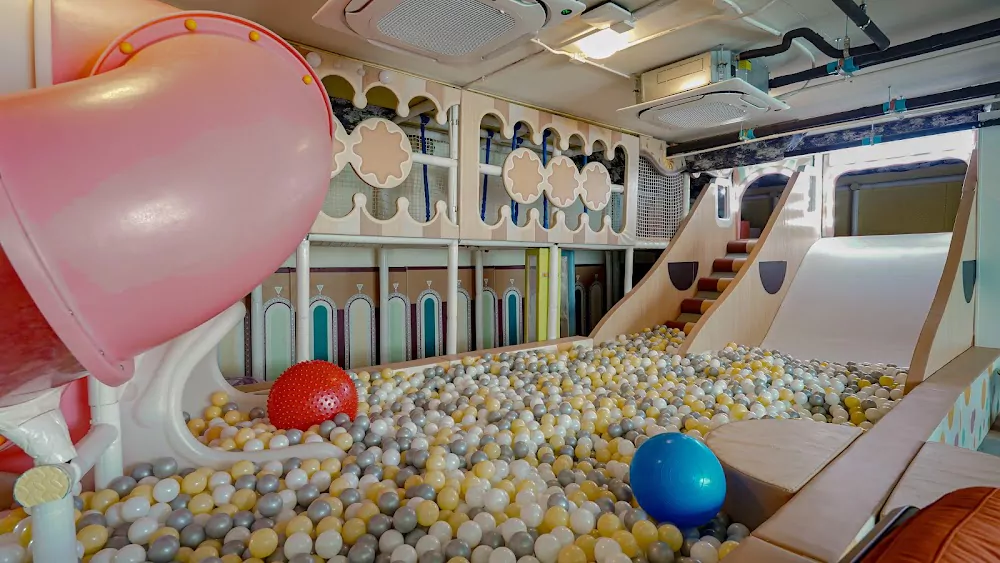 Kata, Sugar Marina Hotel -POP- Kata Beach location