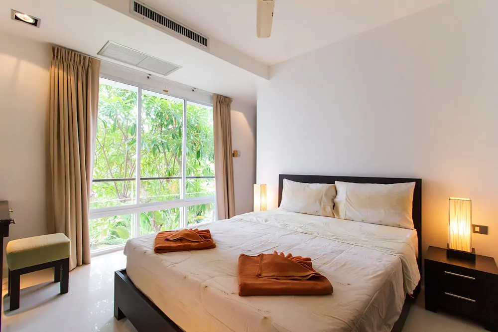 Kamala, Kamala Hills Estate visit