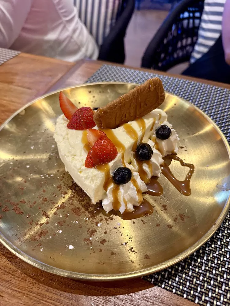 Патонг, Medusa Restaurant (Paradise) точный адрес