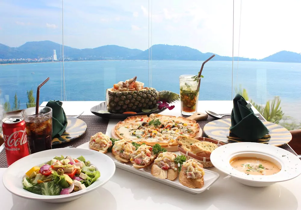 Патонг, IndoChine Waterfront Restaurant найти