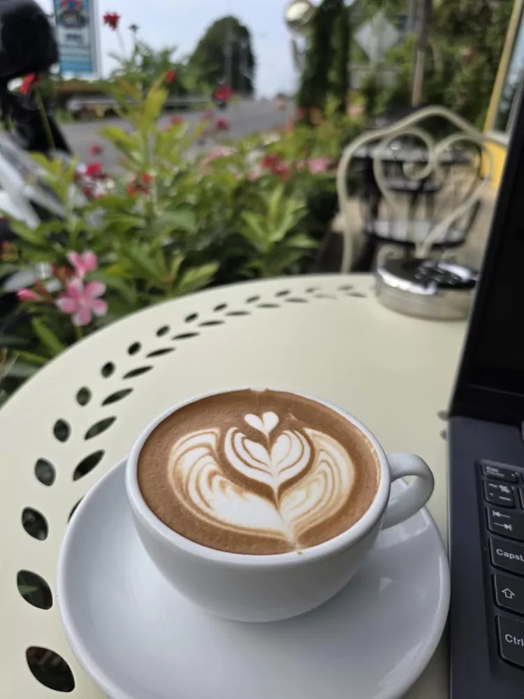 Ката, Reeno’s Coffee посетить