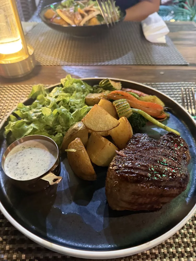 Патонг, Medusa Restaurant (Paradise) точный адрес