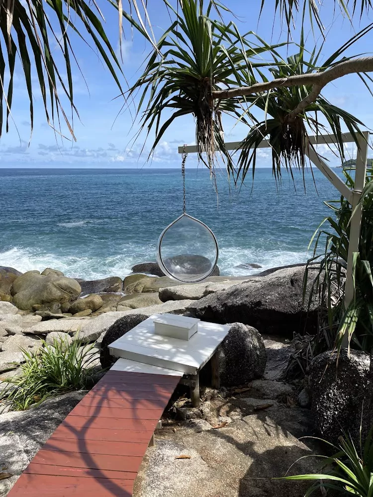 Kata, Rock Beach Swing find