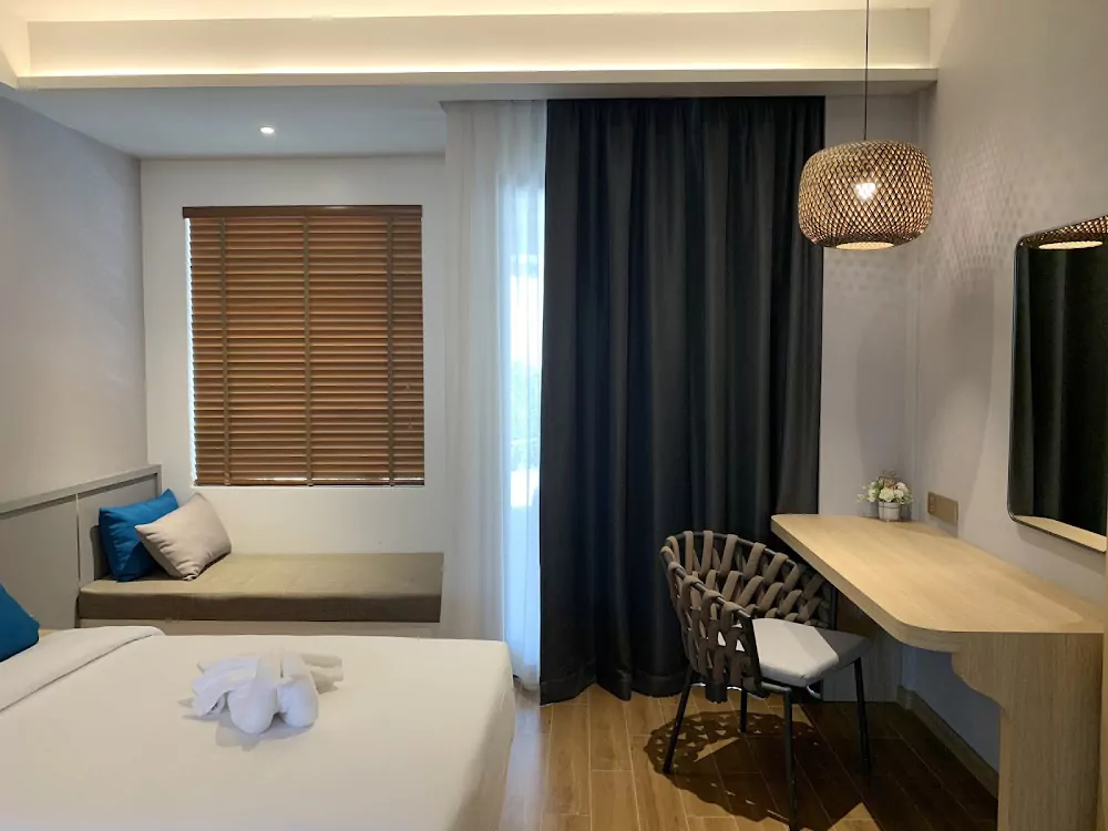 Thep Krasatti, Lalynn Resort & Villas directions