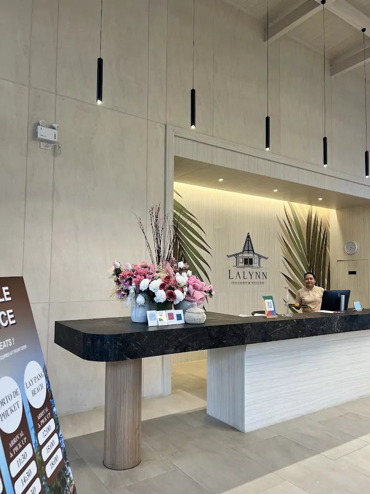 Thep Krasatti, Lalynn Resort & Villas location