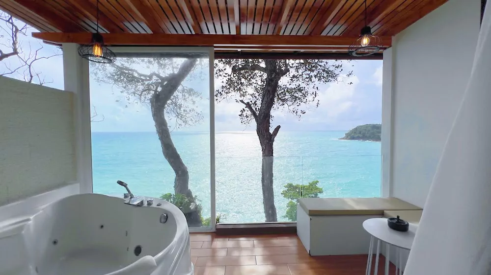 Karon, Anona Sunset Boutique route