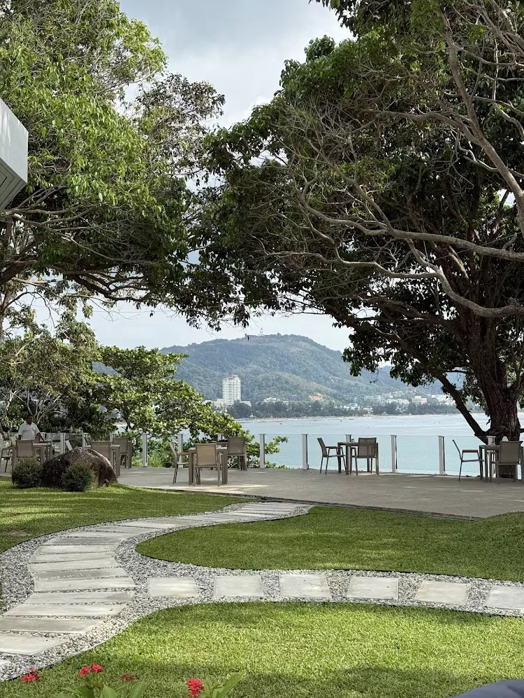 Карон, Cape Rock Cuisine как добраться