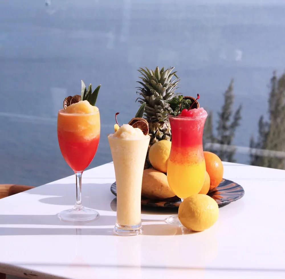 Патонг, IndoChine Waterfront Restaurant фото