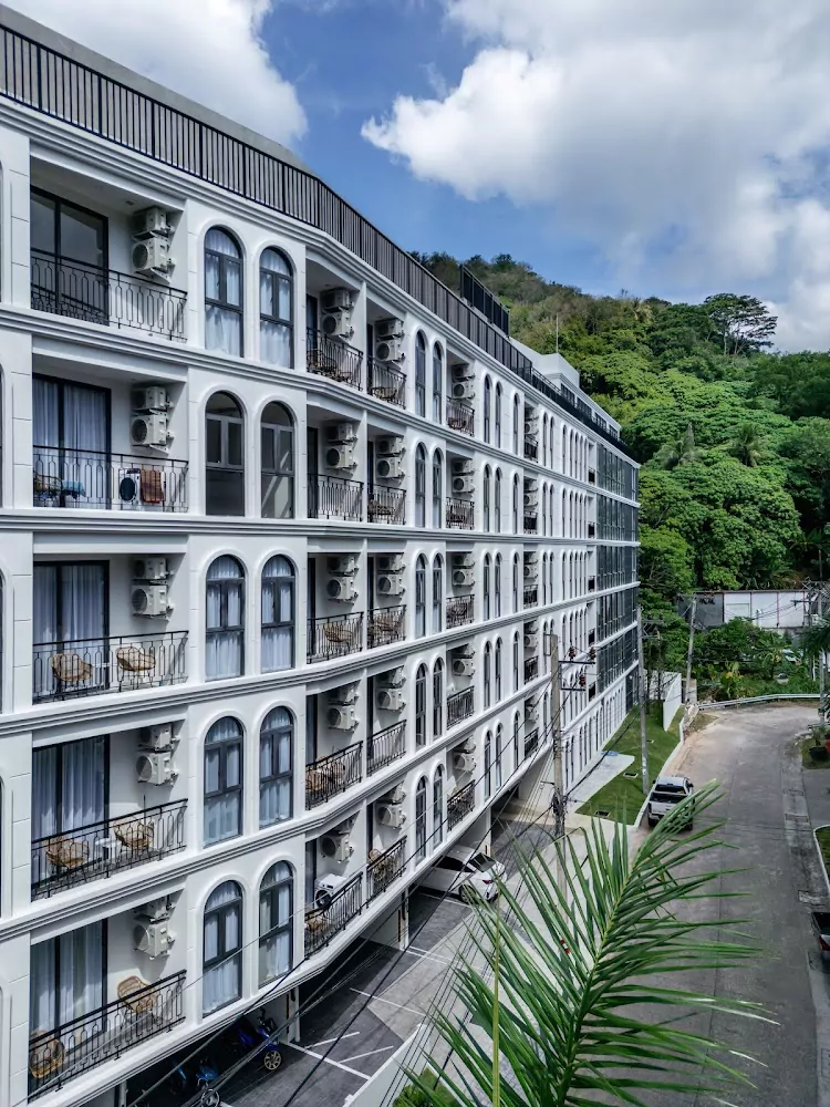 Karon, Palmetto Park Residence how to get there