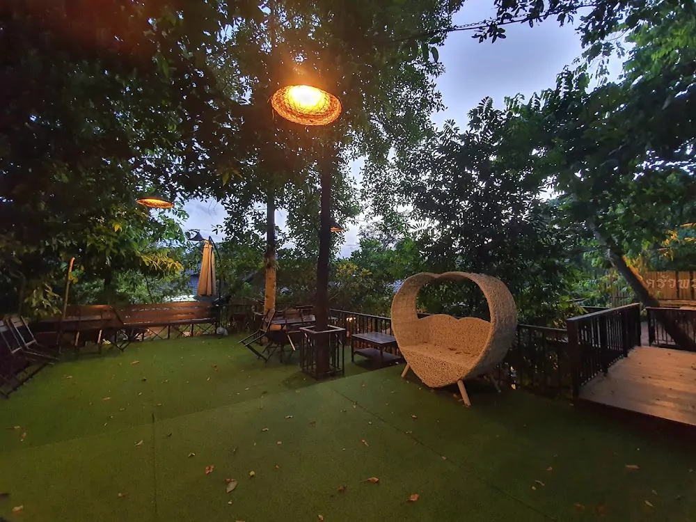 Si Sunthon, Krua Praya location